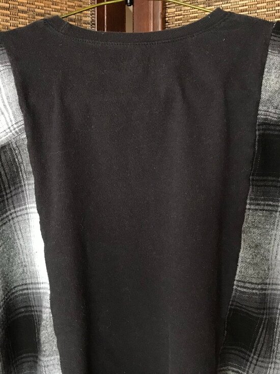 Upcycled Girls Unicorn Flannel Shirt: Reworked Graphic Tee Black White Size 8-12 - Picture 5 of 11